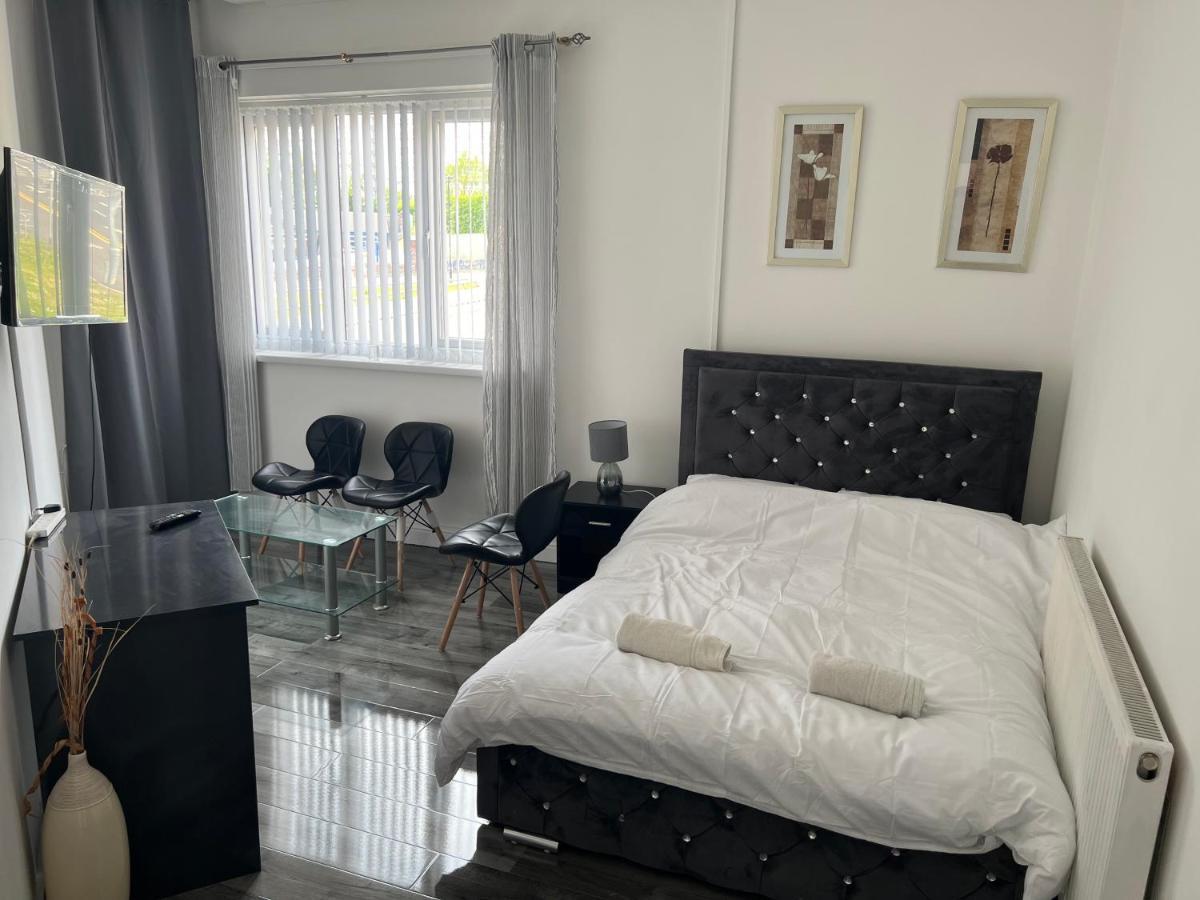 Zams Rooms Stoke-on-Trent Εξωτερικό φωτογραφία